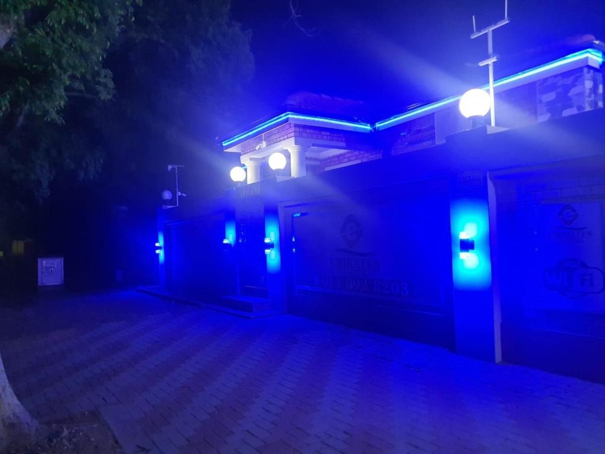 Emirates Garden Lodge Боксбург Екстериор снимка